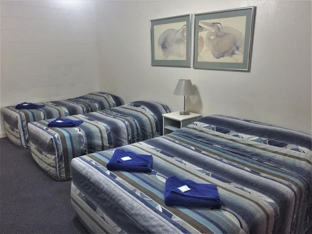 Ceduna Motor Inn Bagian luar foto