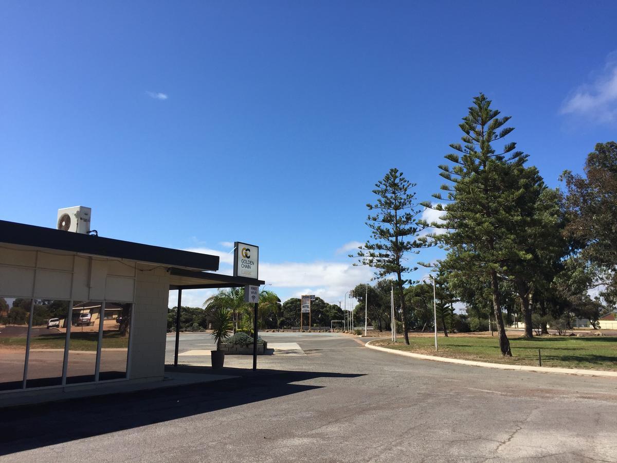 Ceduna Motor Inn Bagian luar foto